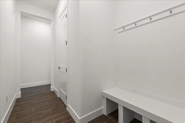  Residence photo 12