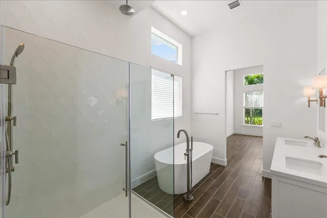  Residence photo 19