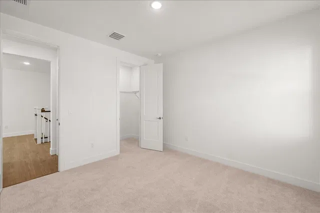  Residence photo 35