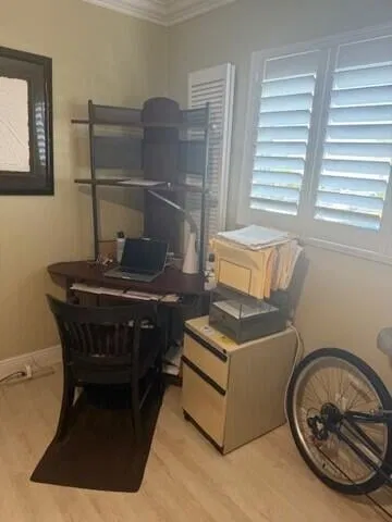  Unit 203 photo 8