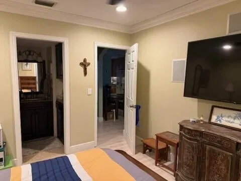  Unit 203 photo 18