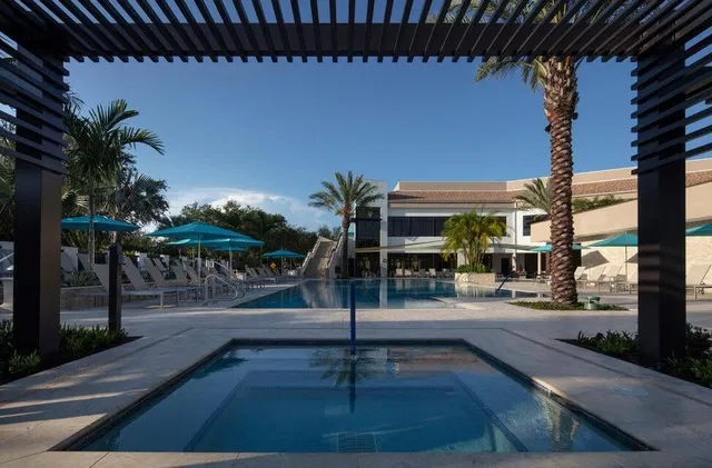 Unit 3602 photo 4