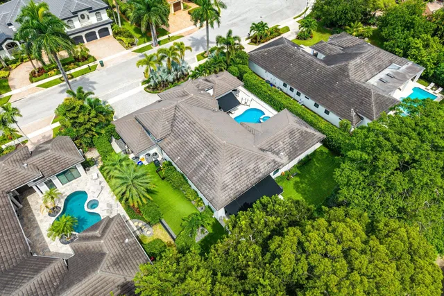 Woodfield Country Club Residence photo 63