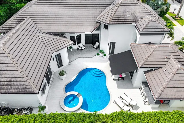 Woodfield Country Club Residence photo 65