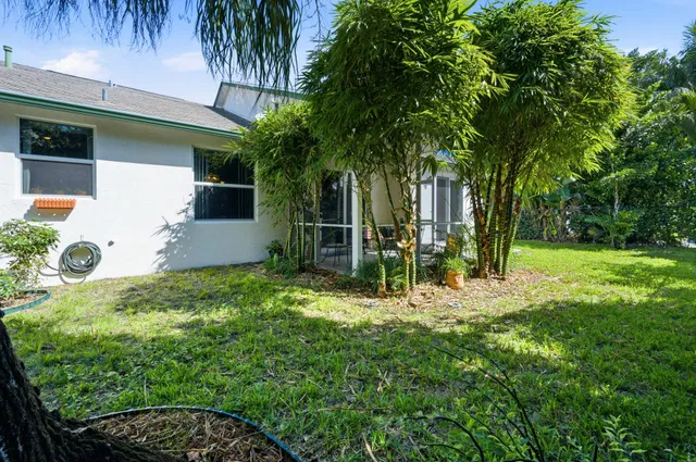Residence photo 25