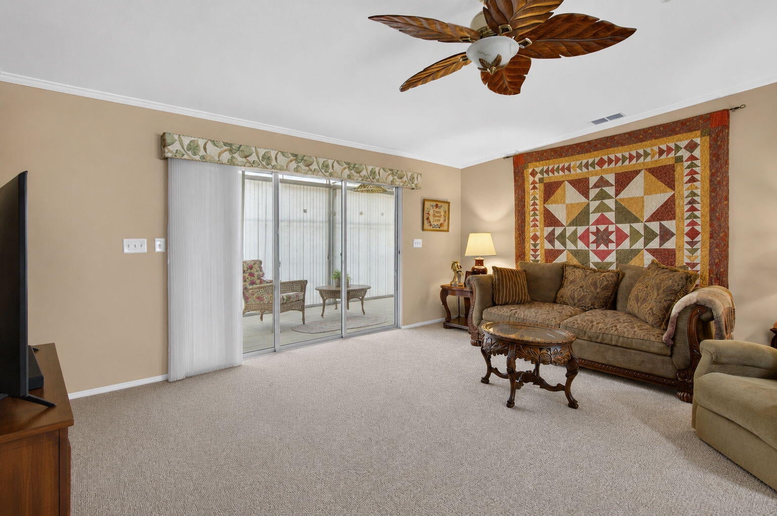 Residence photo 8