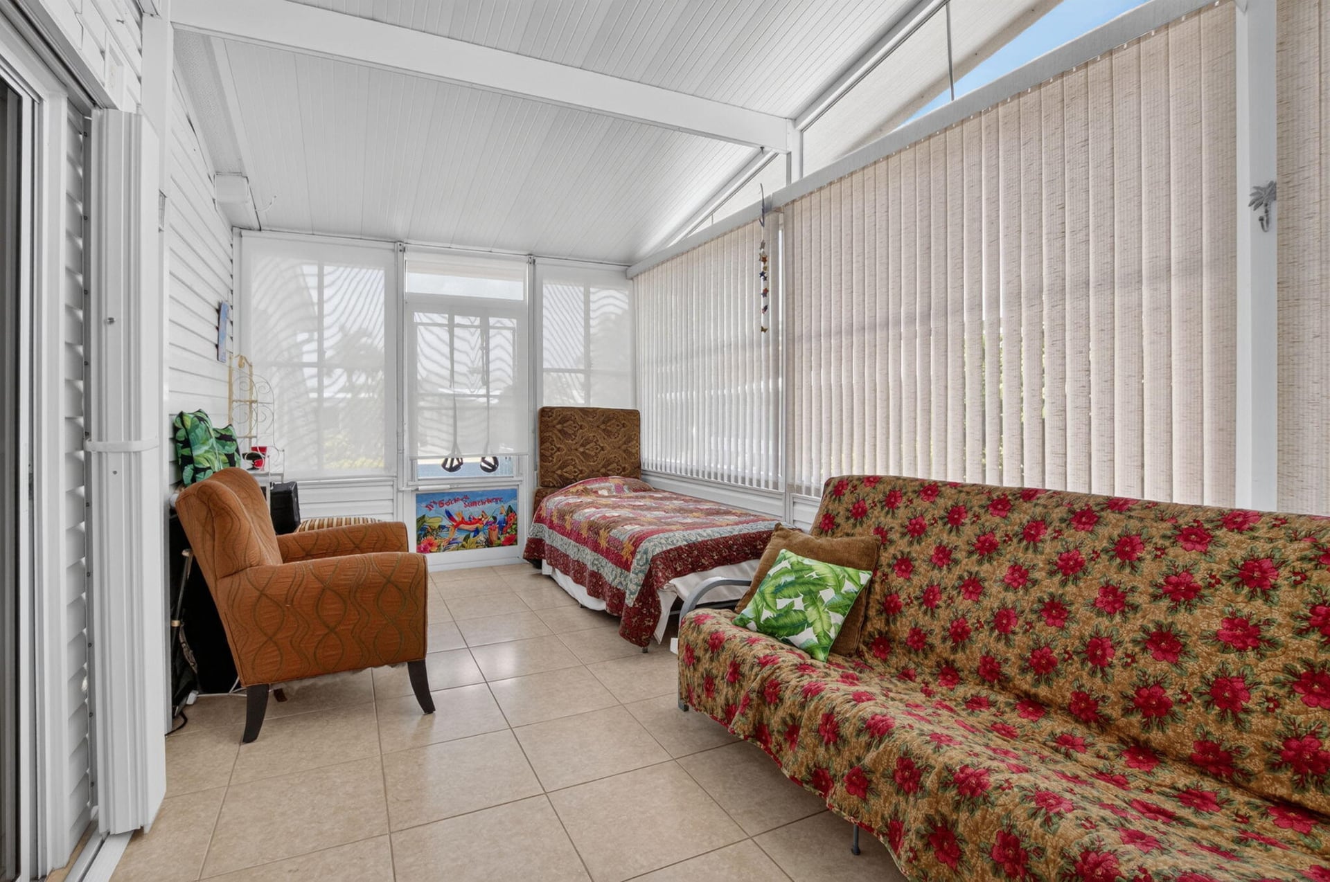 Residence photo 11