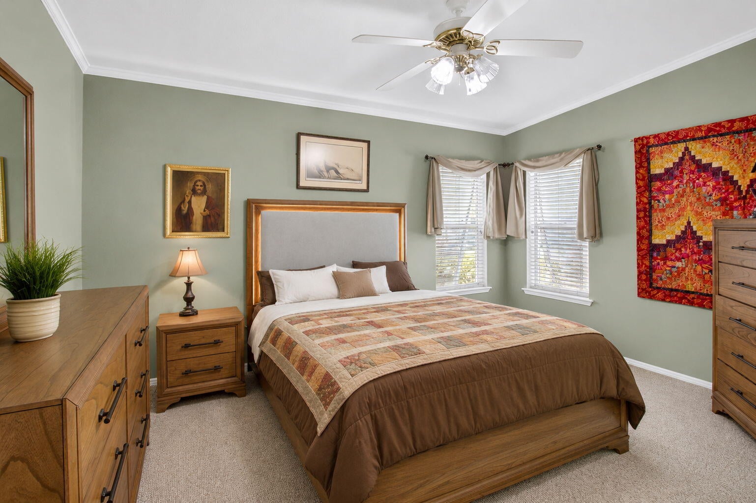 Residence photo 17