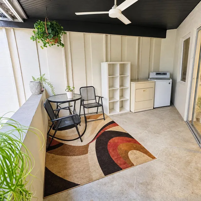Unit 211 photo 11