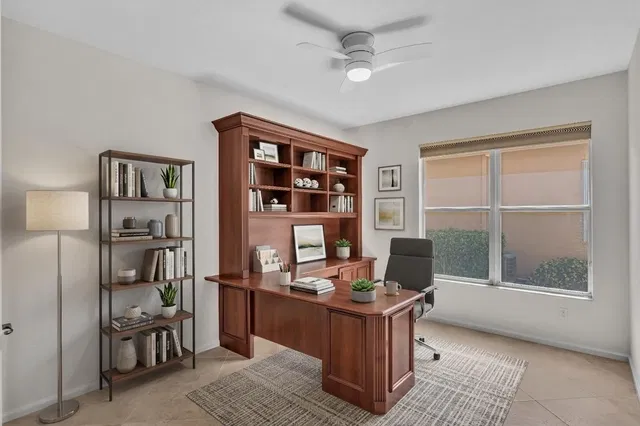  Residence photo 24