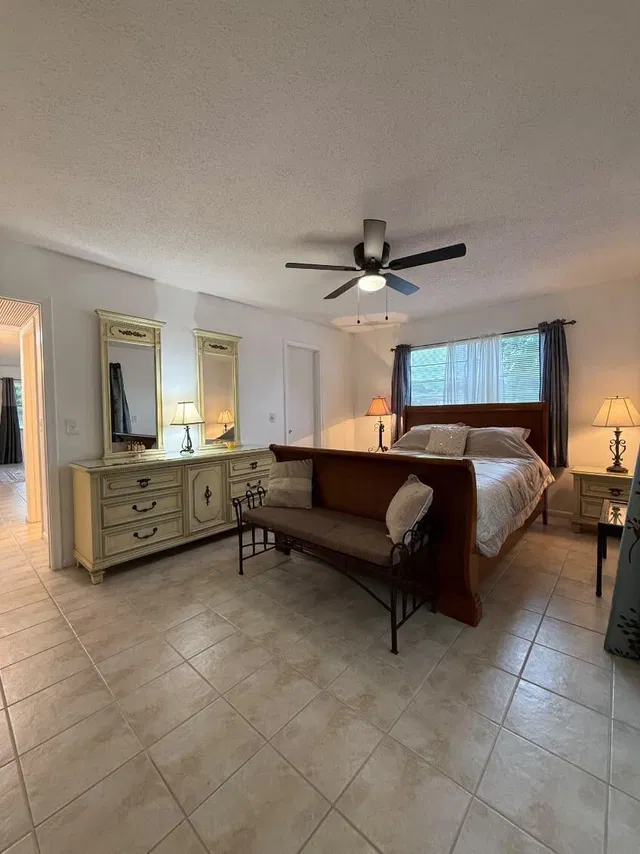 Residence photo 14