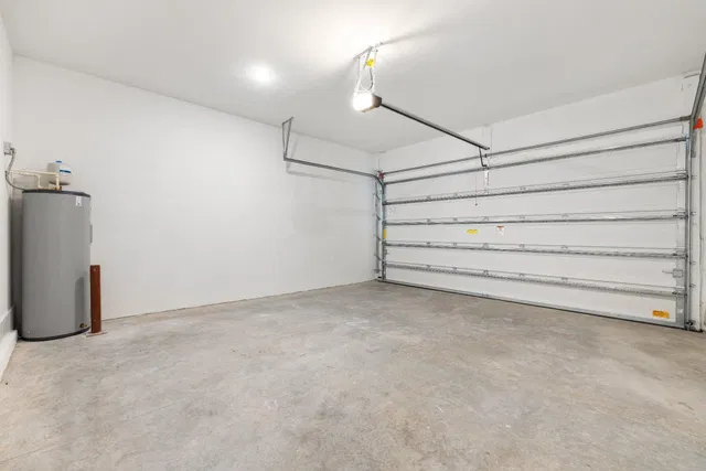 Residence photo 62