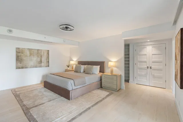 Unit 219 photo 12