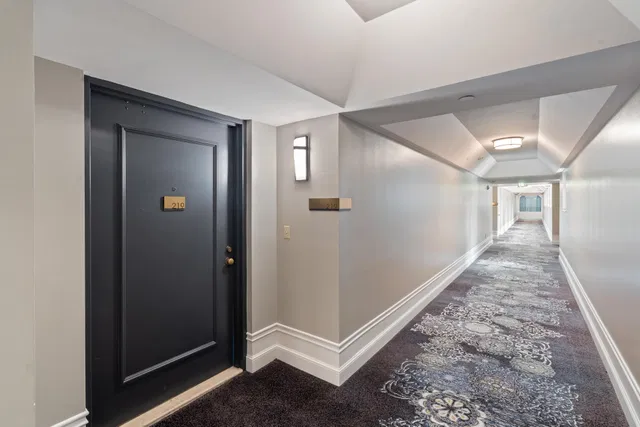 Unit 219 photo 24