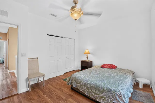 Residence photo 27