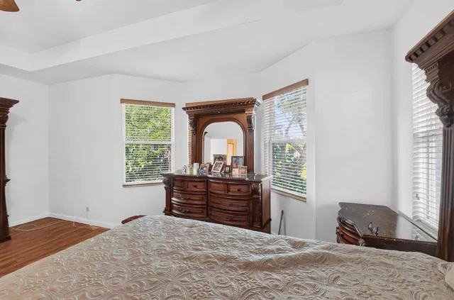 Residence photo 30