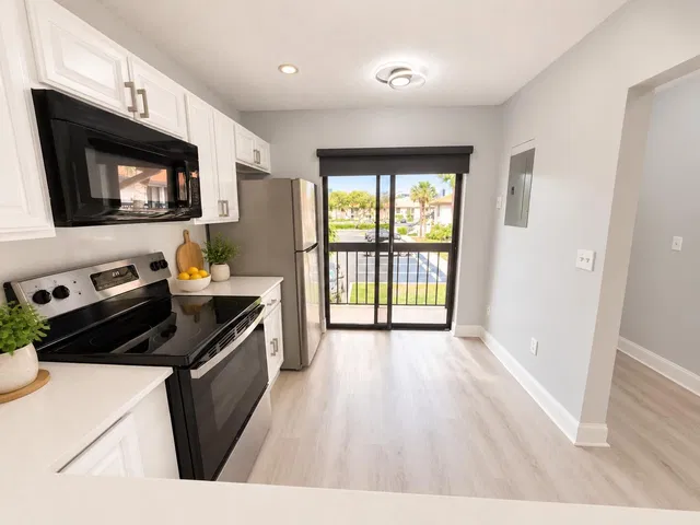 Unit 208 photo 3