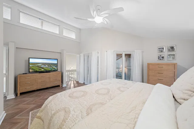 Residence photo 10