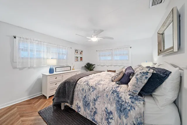 Residence photo 20