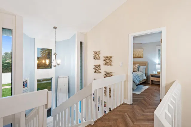 Residence photo 25