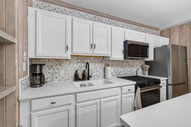 South Palm Beach Unit 203 photo 9