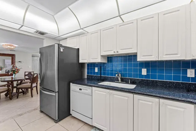 Admirals Cove Unit M1-404 photo 5