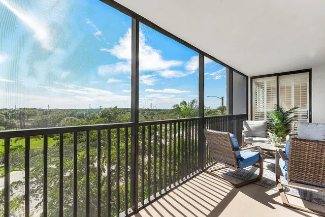 Admirals Cove Unit M1-404 photo 13