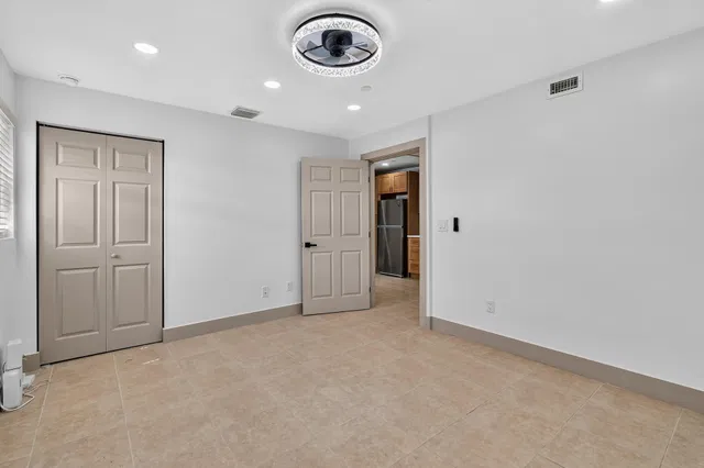 Residence photo 9