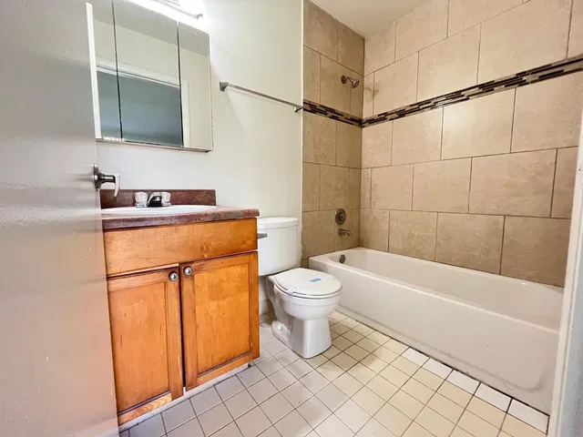 Residence photo 5