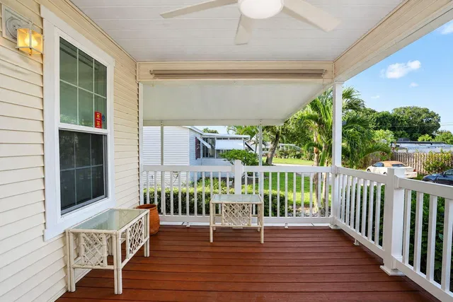 Residence photo 5
