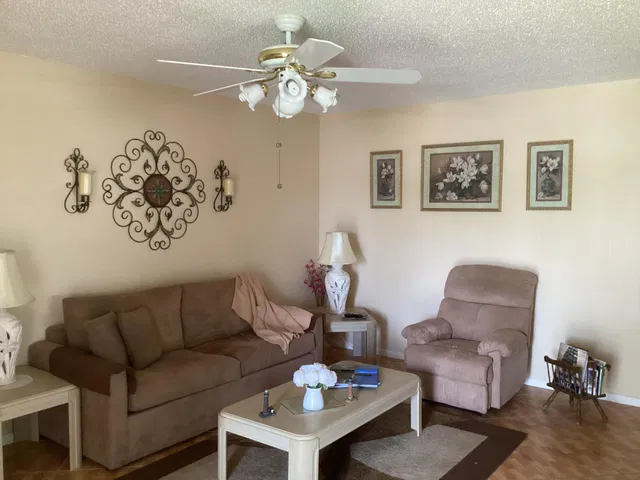  Unit 208 photo 7