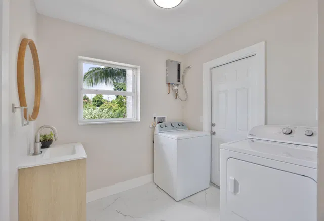 Residence photo 18