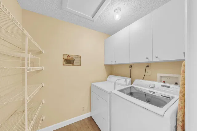 Residence photo 16
