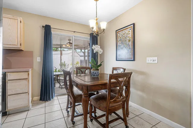 Residence photo 9