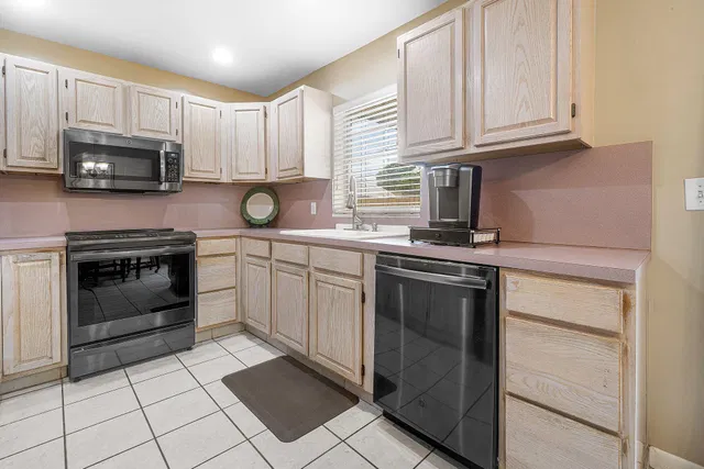 Residence photo 10