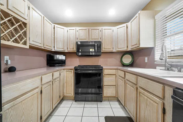 Residence photo 11