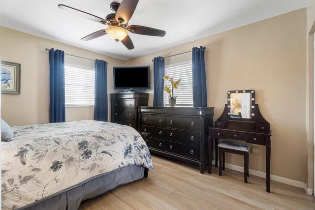 Residence photo 18