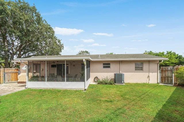 Residence photo 26