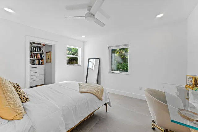  Residence photo 6