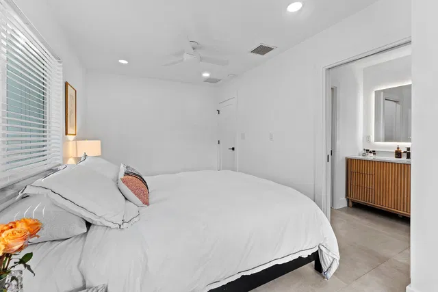  Residence photo 9
