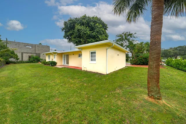Residence photo 5
