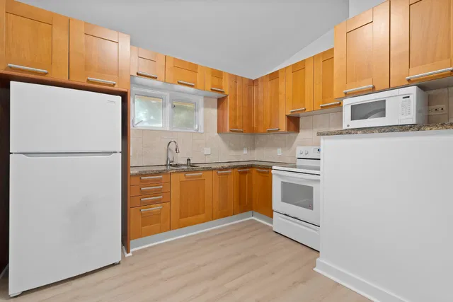 Residence photo 12