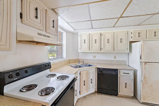 Unit 19-188 photo 20
