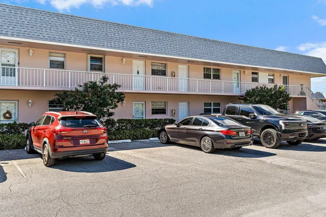 Unit 19-188 photo 27