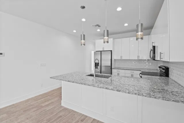 West Palm Beach Residence photo 9
