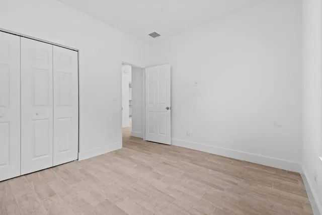 West Palm Beach Residence photo 30