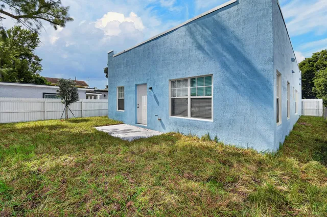 West Palm Beach Residence photo 41