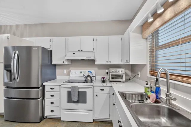 Residence photo 11