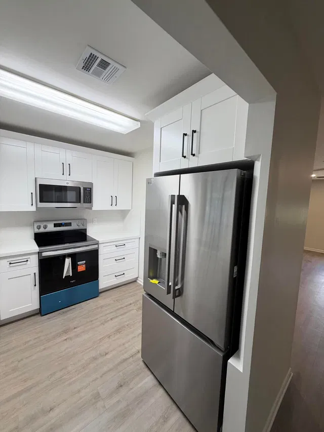 Residence photo 4