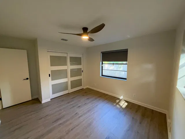 Residence photo 9